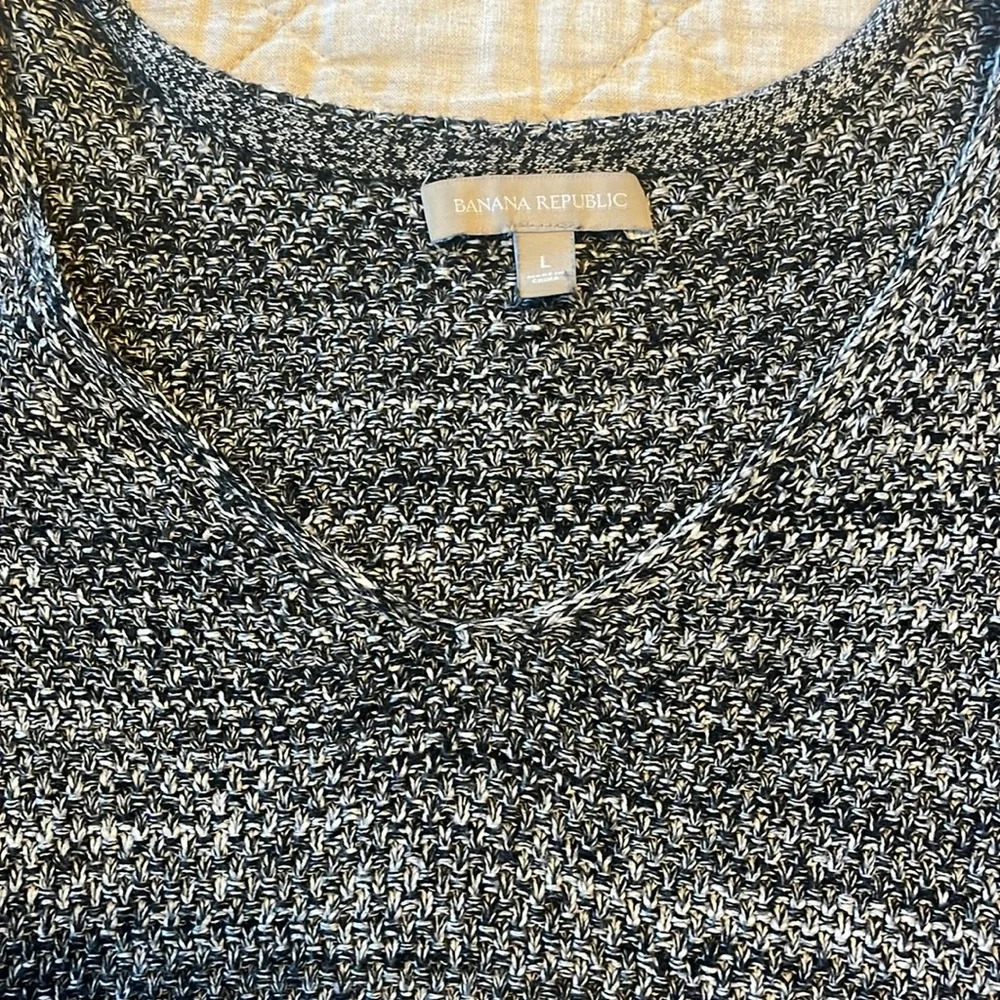 Banana Republic sweater with side zippers - Picture 2 of 6